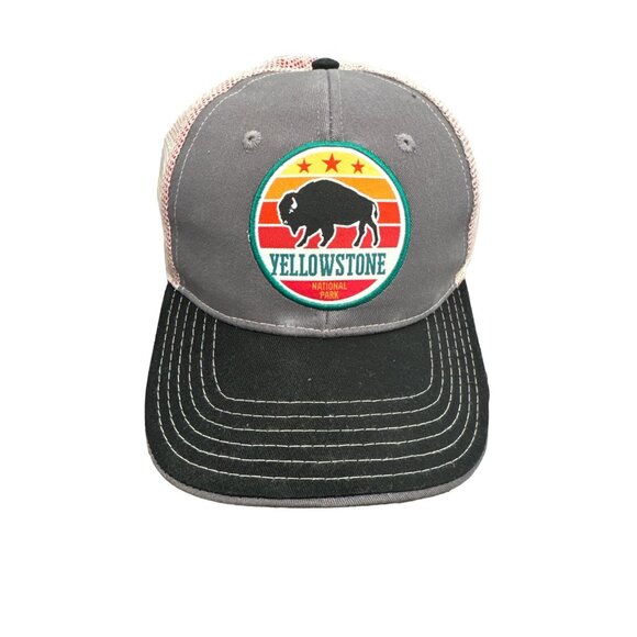 Yellowstone National Park Hat Snapback Baseball Cap Gray Black Bison Trucker - Picture 1 of 5
